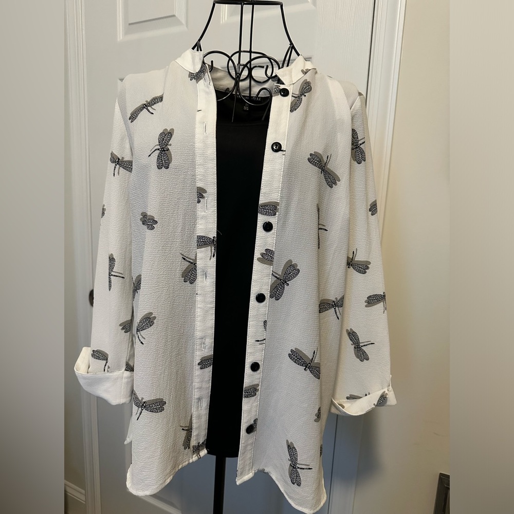 EUC 🌼 Sarah Michelle blouse.